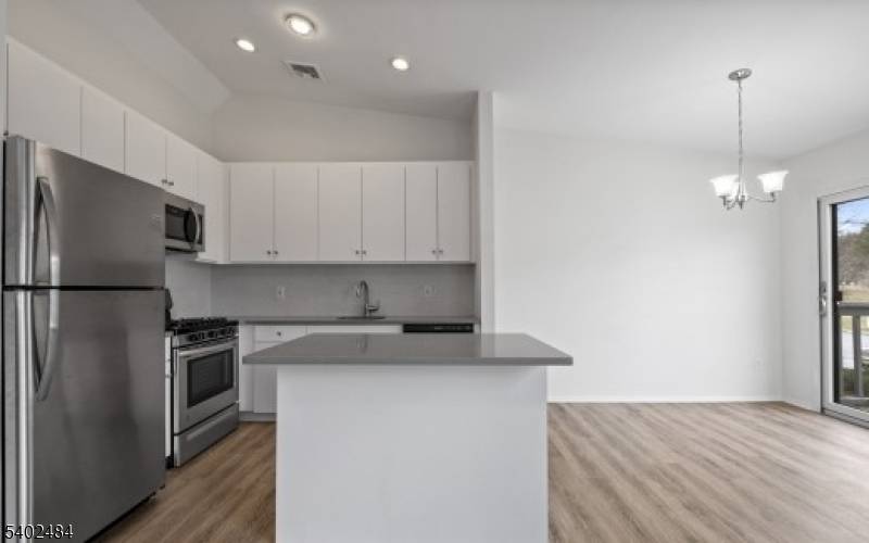 Glen Gardner Boro, NJ 08826,1406 Spruce Hills Dr