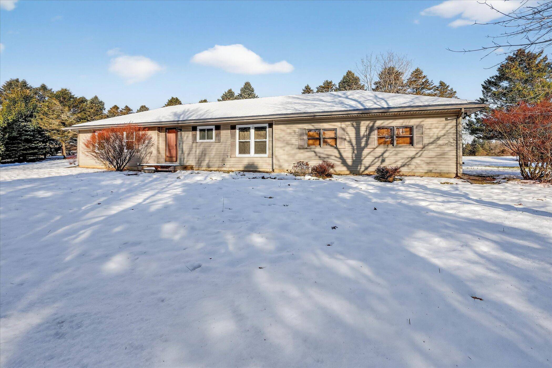 Grass Lake, MI 49240,13890 Sharon Valley RD