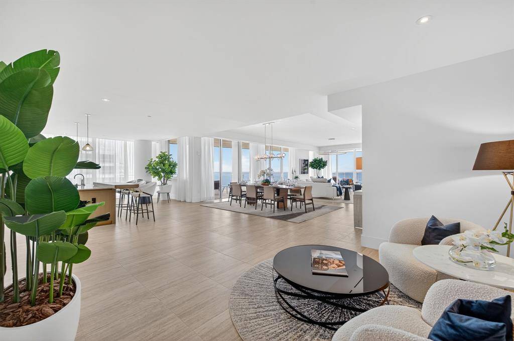 Fort Lauderdale, FL 33304,525 Fort Lauderdale Beach Blvd #1902