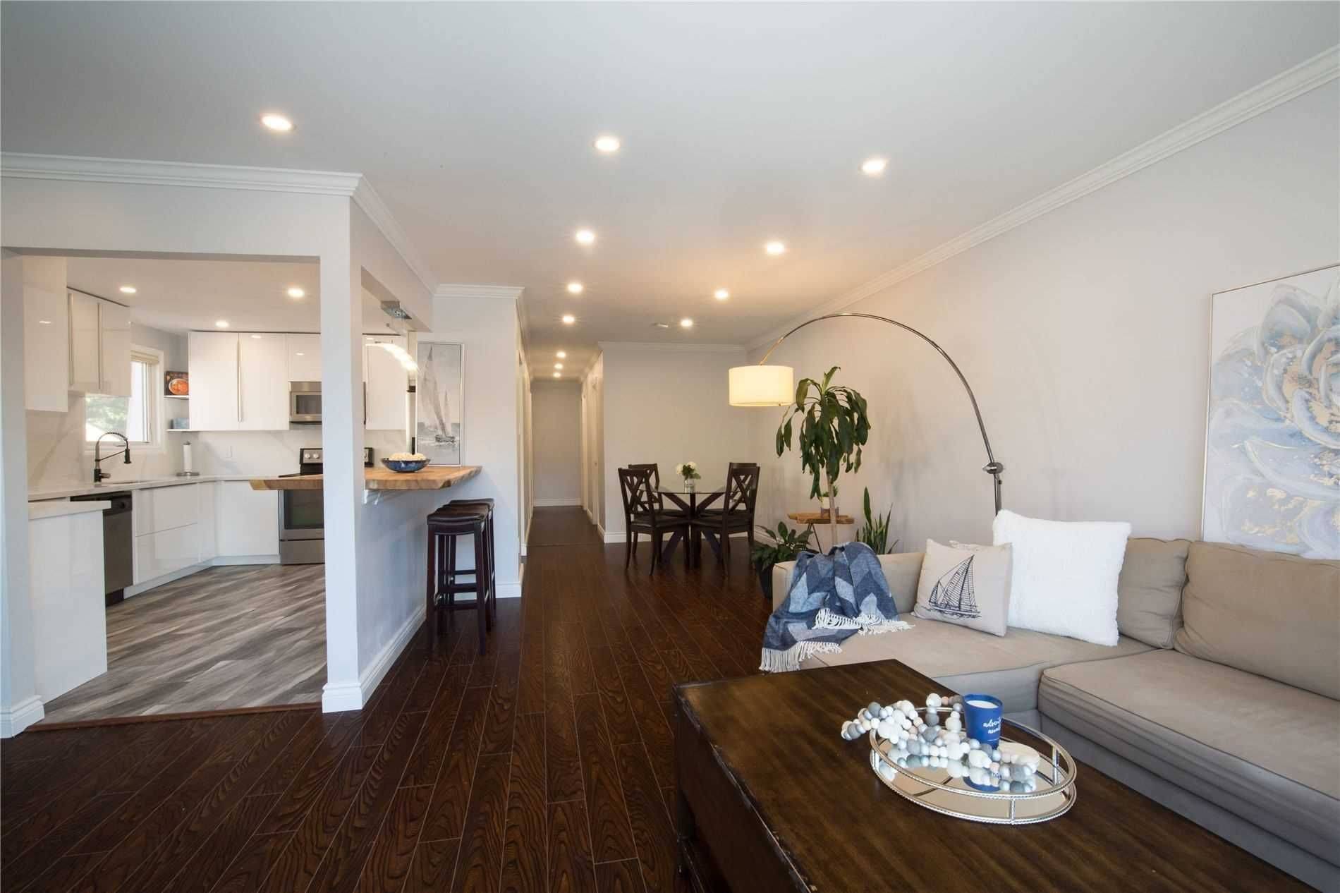 Burlington, ON L7M 1S1,3384 Hannibal RD