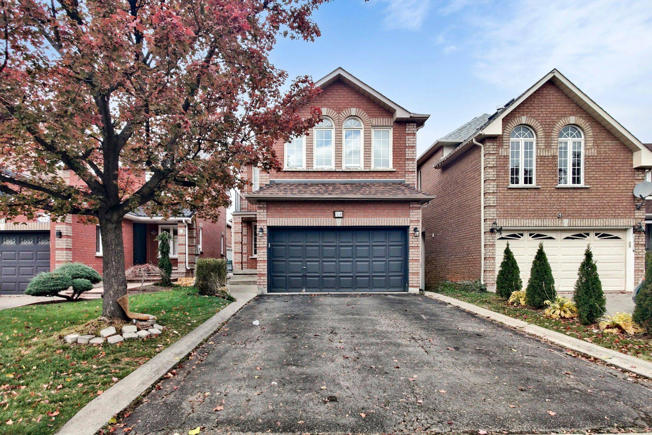 Brampton, ON L6Y 5C4,53 Ripley CRES