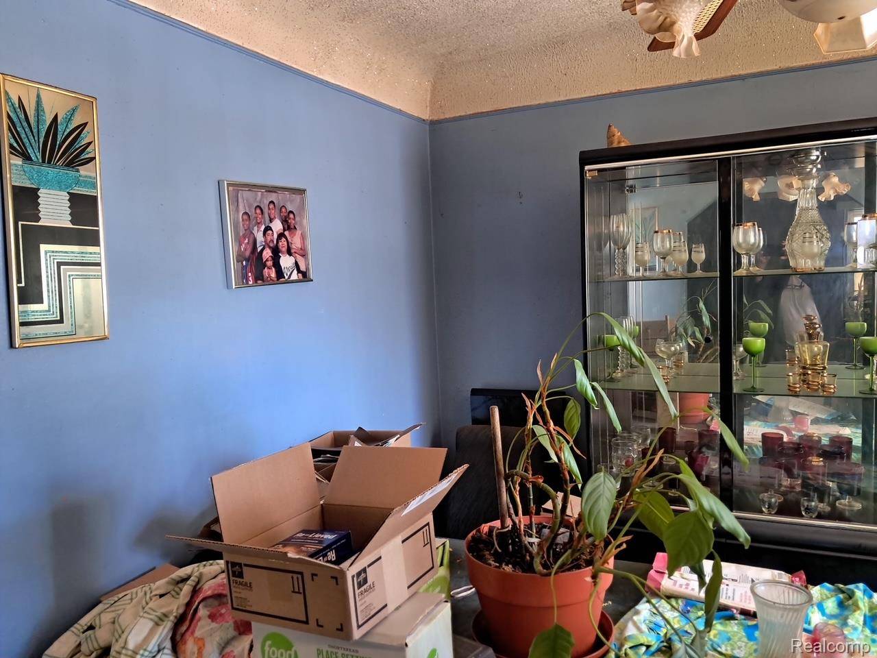 Detroit, MI 48203,19711 Greeley