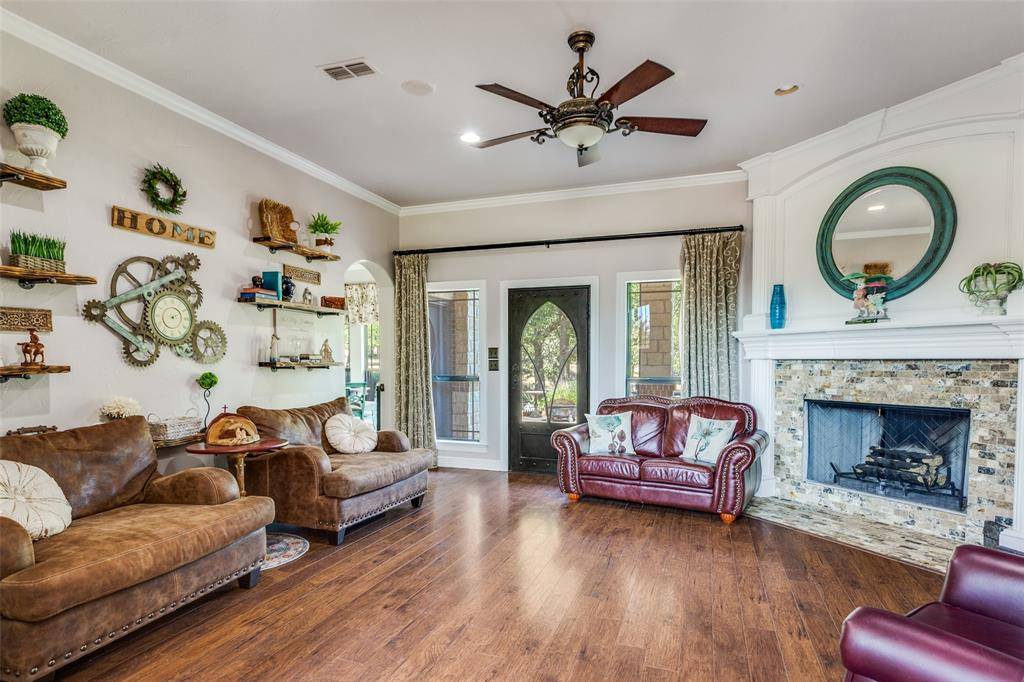 Runaway Bay, TX 76426,221 Hart Court