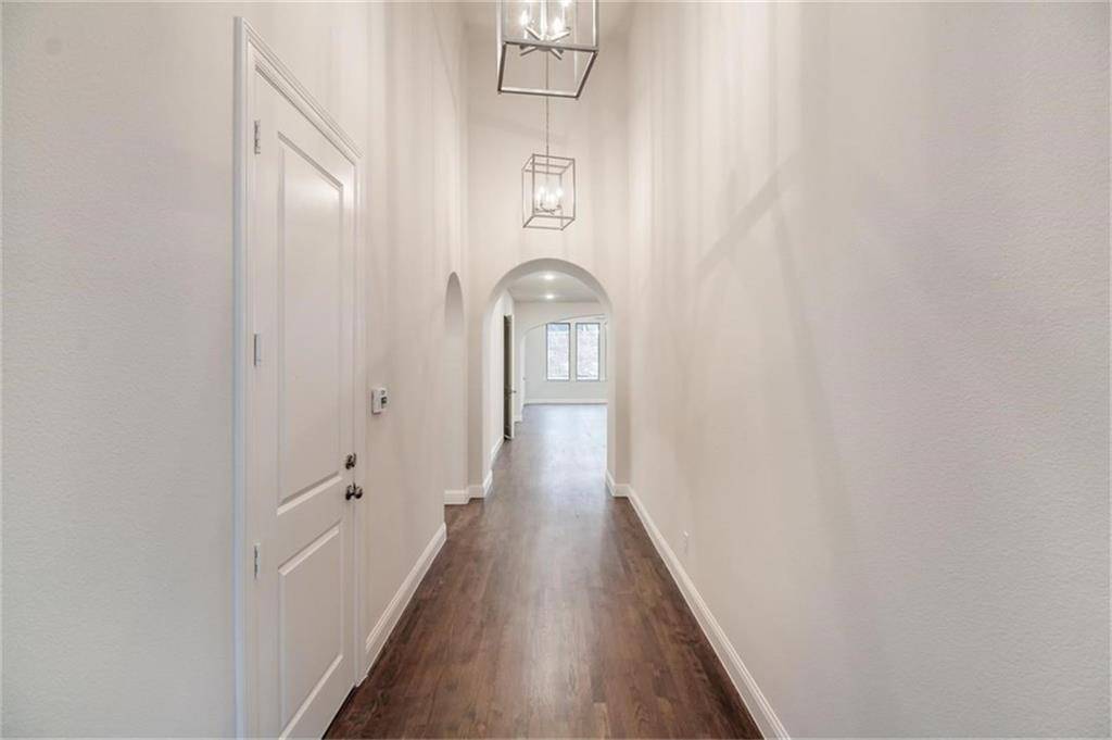 Allen, TX 75013,860 Avery Street