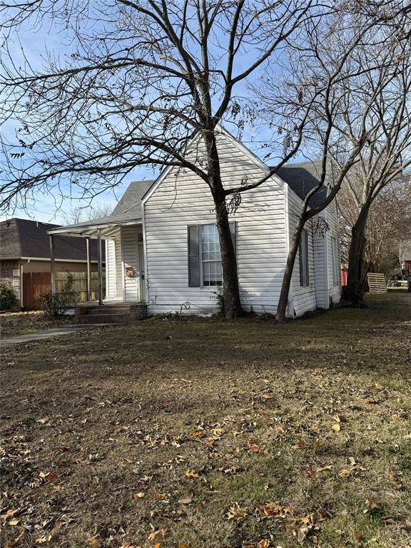 Sherman, TX 75090,306 N Cleveland Avenue