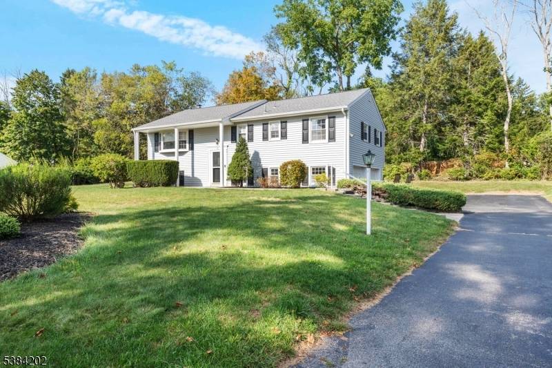 West Milford Twp., NJ 07435,10 Post Pl