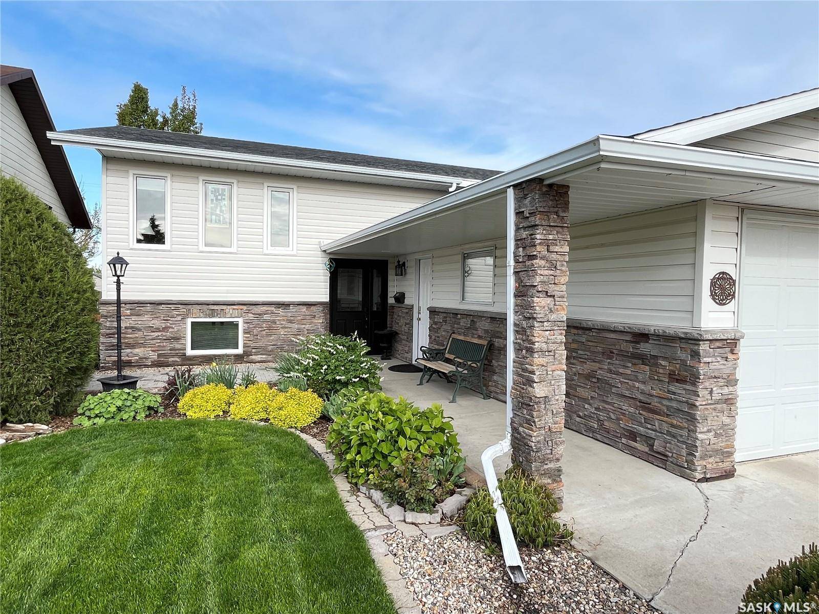 Maple Creek, SK S0N 1N0,44 Harrigan CRESCENT