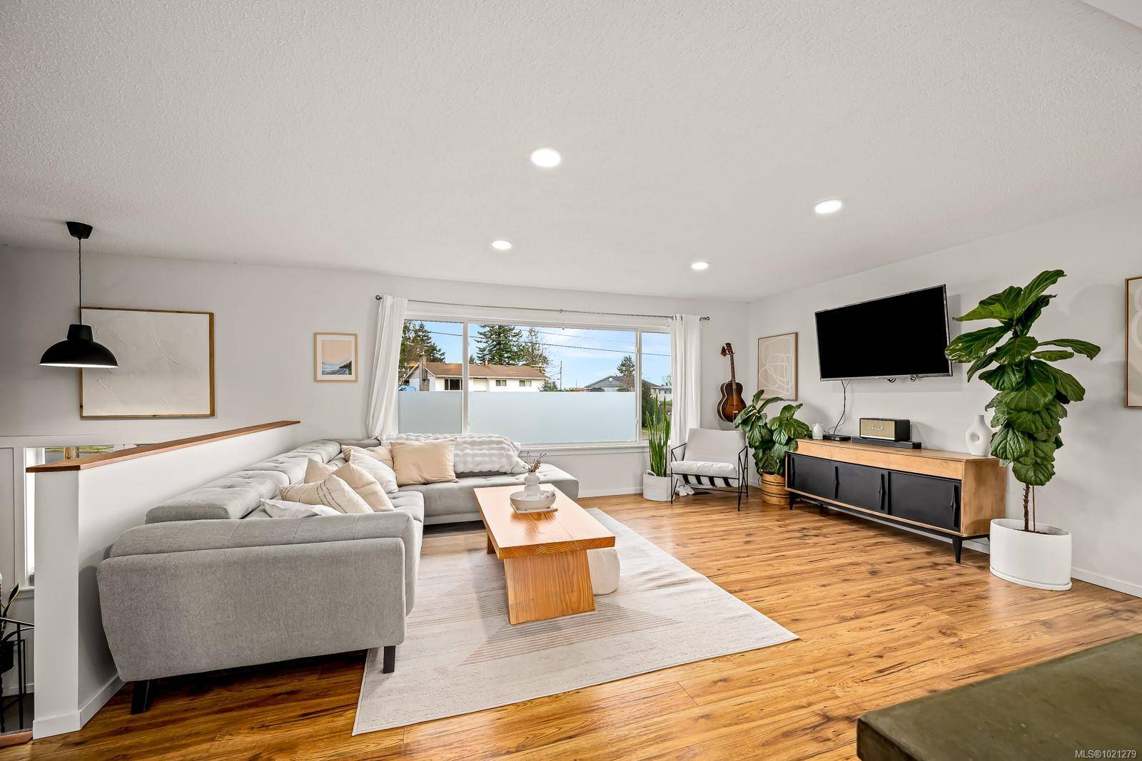 Campbell River, BC V9W 1X4,762 Marina Blvd