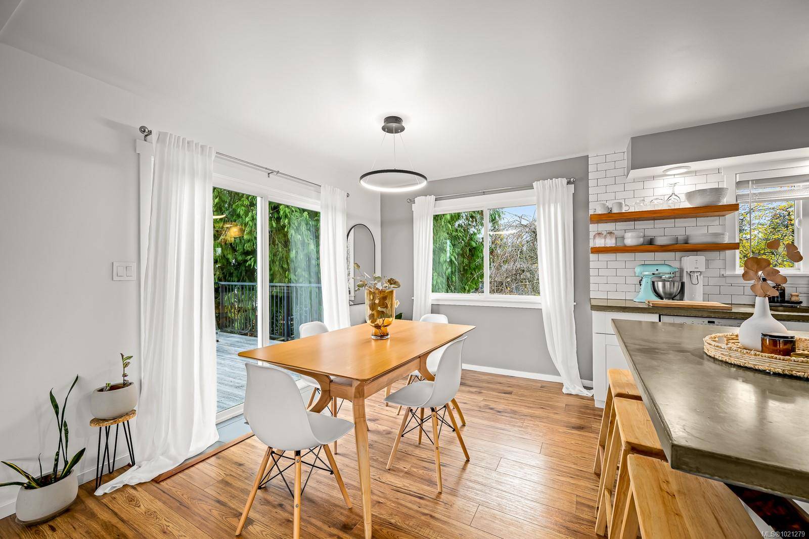 Campbell River, BC V9W 1X4,762 Marina Blvd