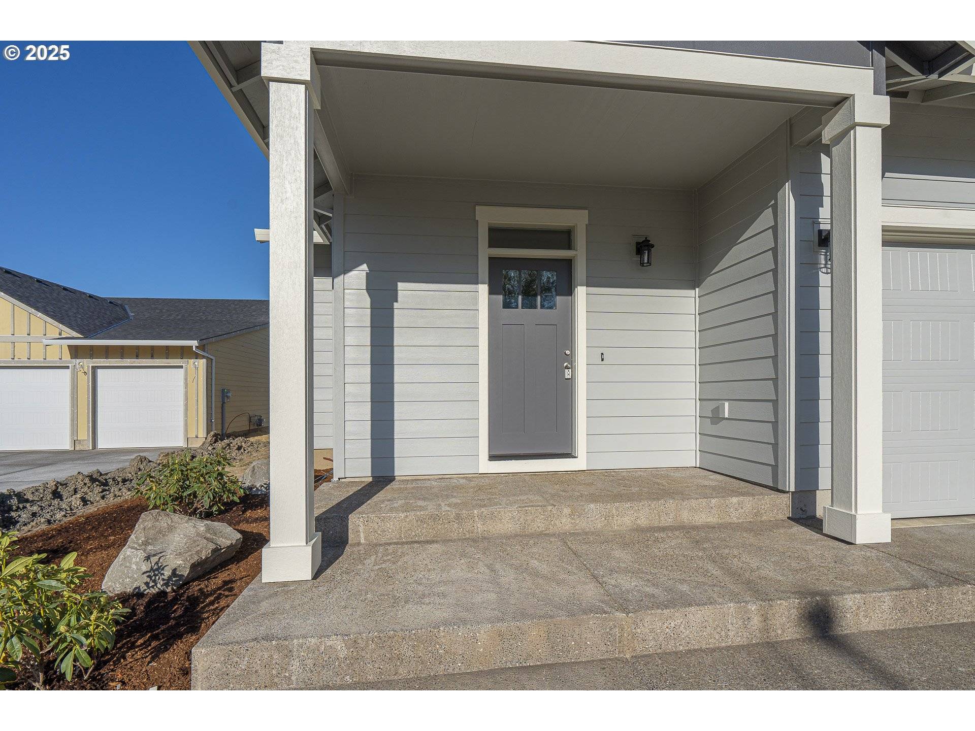 Silverton, OR 97381,701 Tigerlily ST