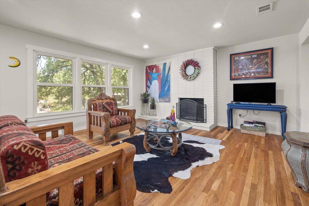 Fort Worth, TX 76112,5900 Monterrey Drive