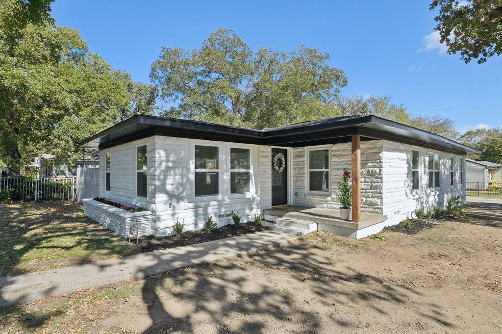 Dallas, TX 75217,1428 Hawley Lane