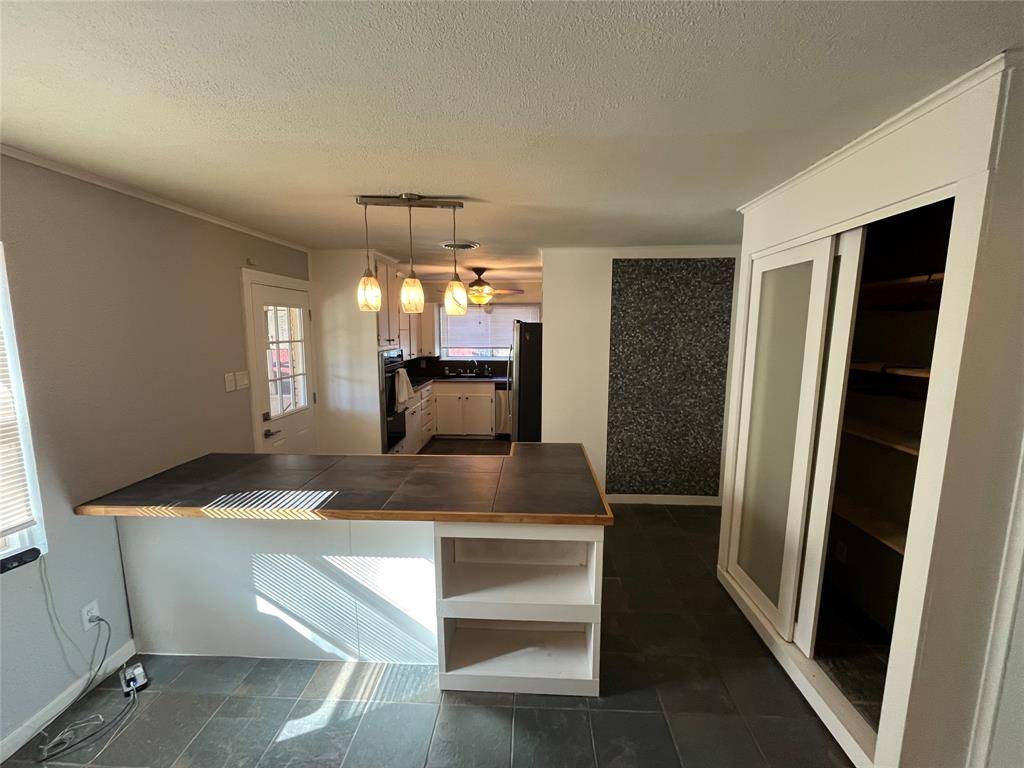 Fort Worth, TX 76134,2121 Cliff Park