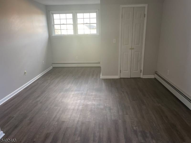 Rockaway Boro, NJ 07866,333 E Main St