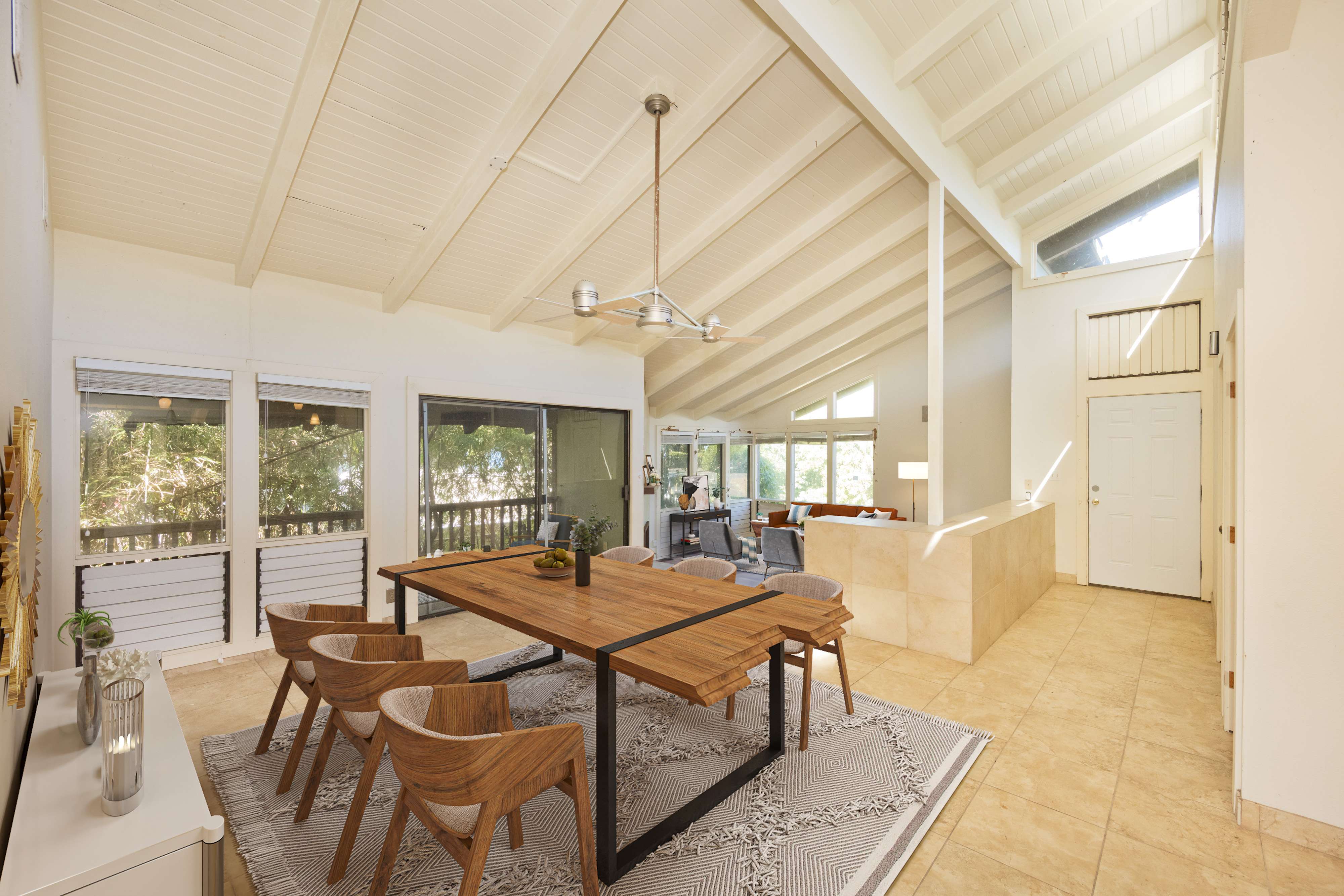 Kailua-kona, HI 96740,75-372 ALOHA KONA DR