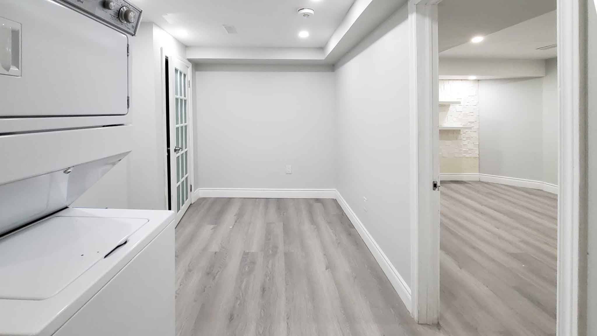 Whitby, ON L1R 2T3,3 Weldon ST #Bsmt