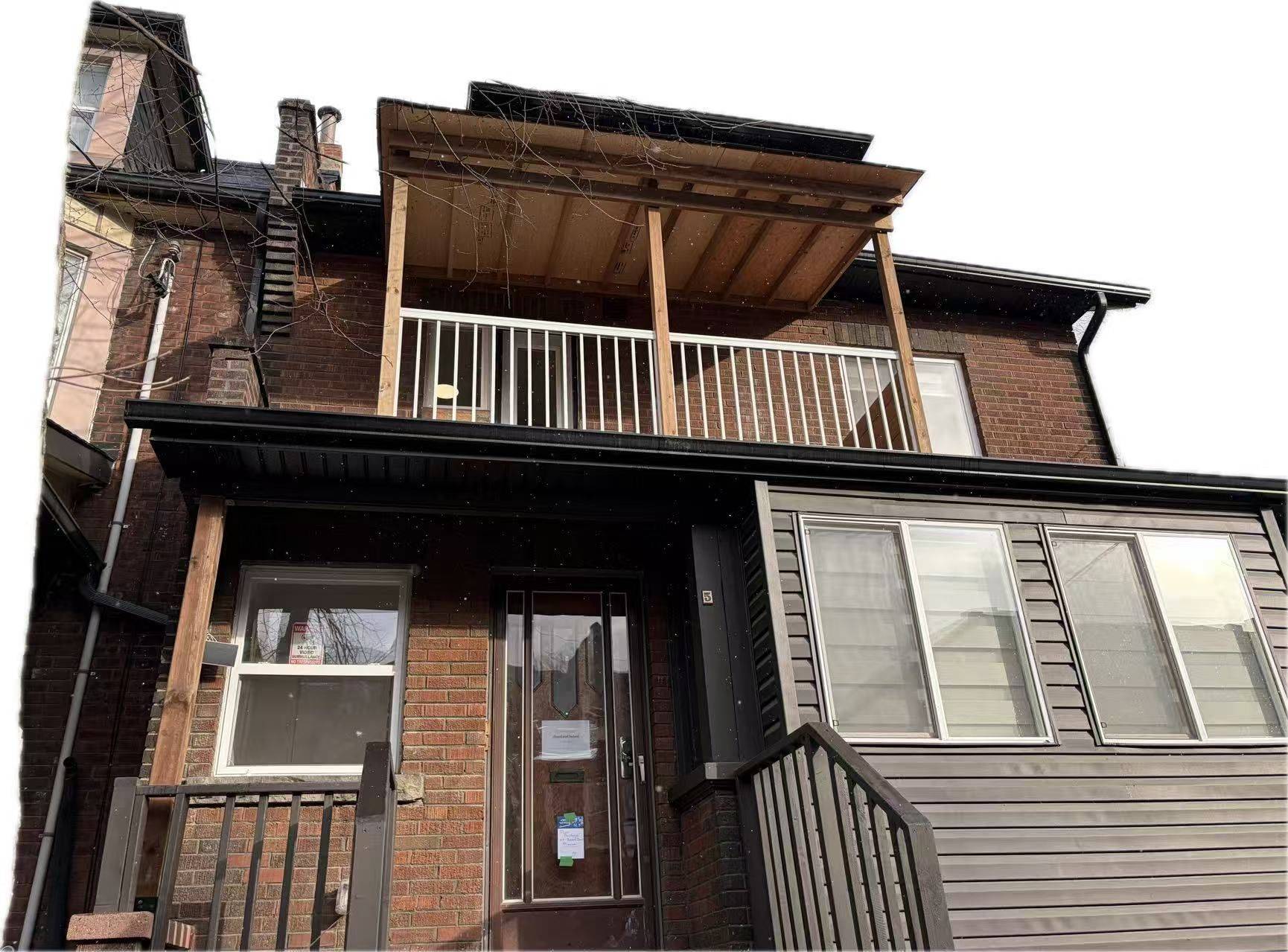 Toronto W01, ON M6R 2C6,5 Sorauren AVE #5