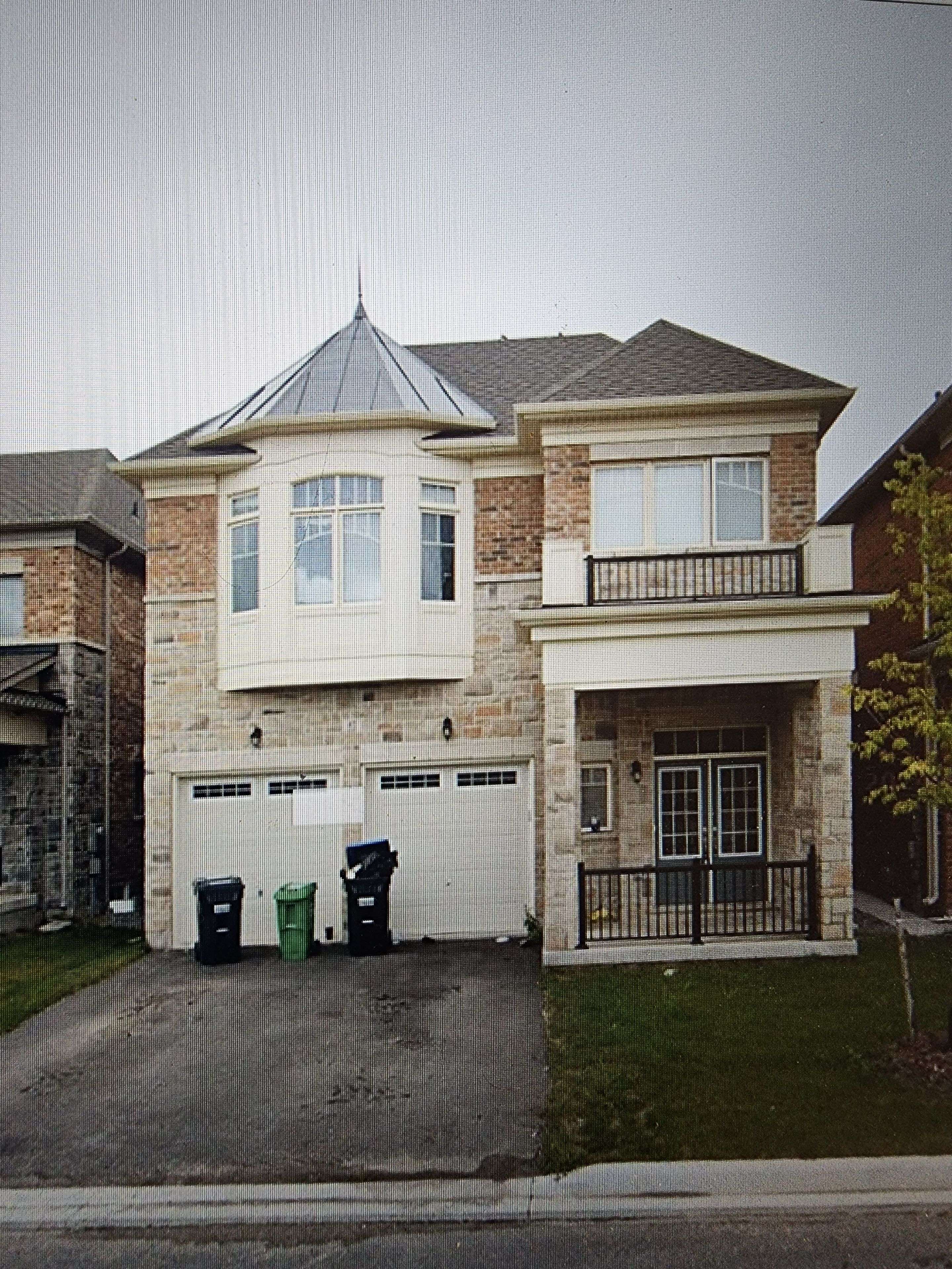 Brampton, ON L6Y 6E8,47 Elysian Fields CIR #upper portion