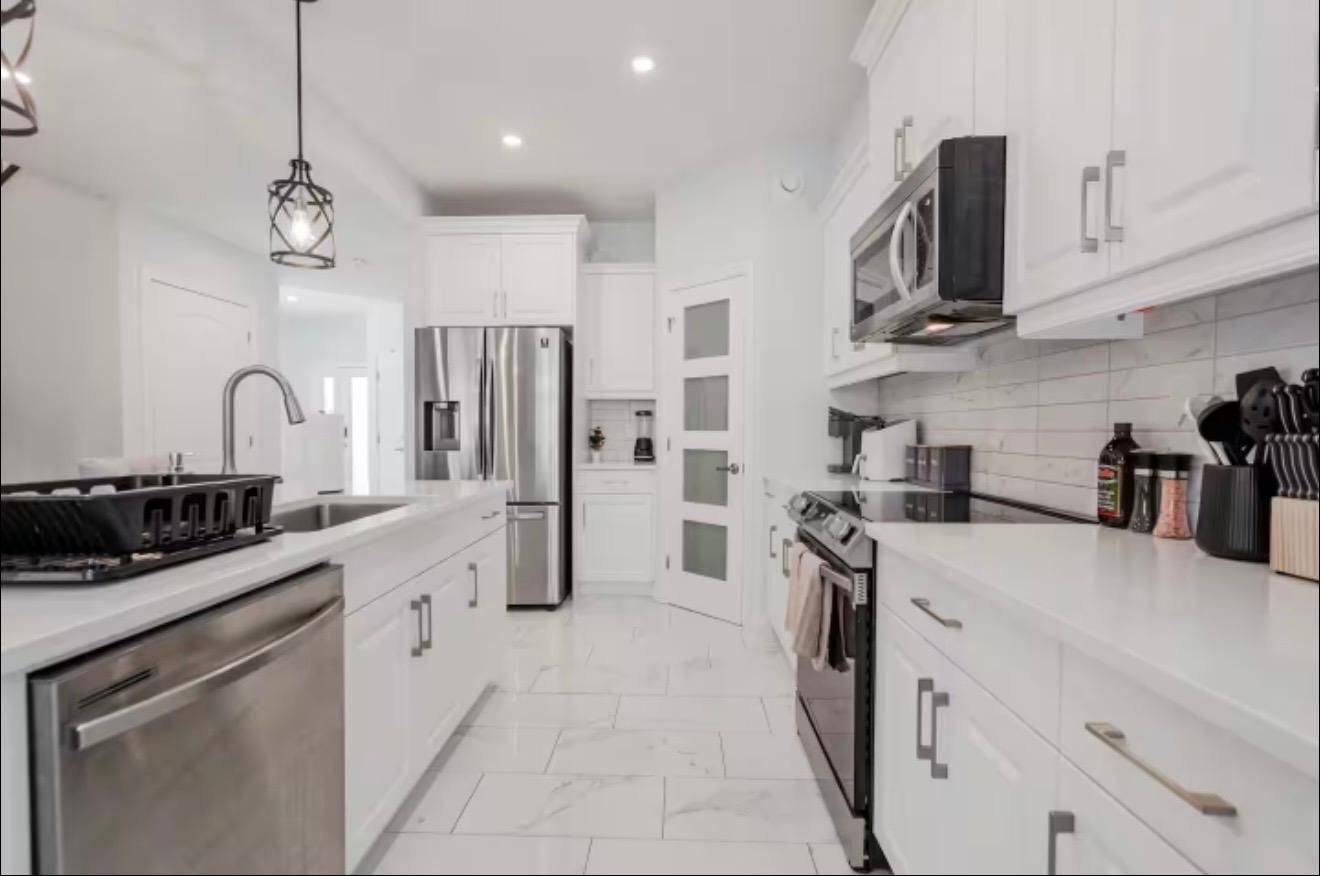 London North, ON N6G 0R3,692 Freeport ST