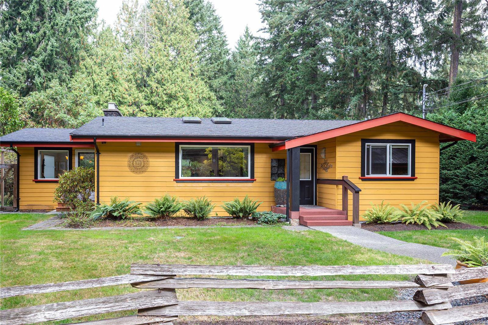 Cobble Hill, BC V8H 0G3,1215 Braithwaite Dr