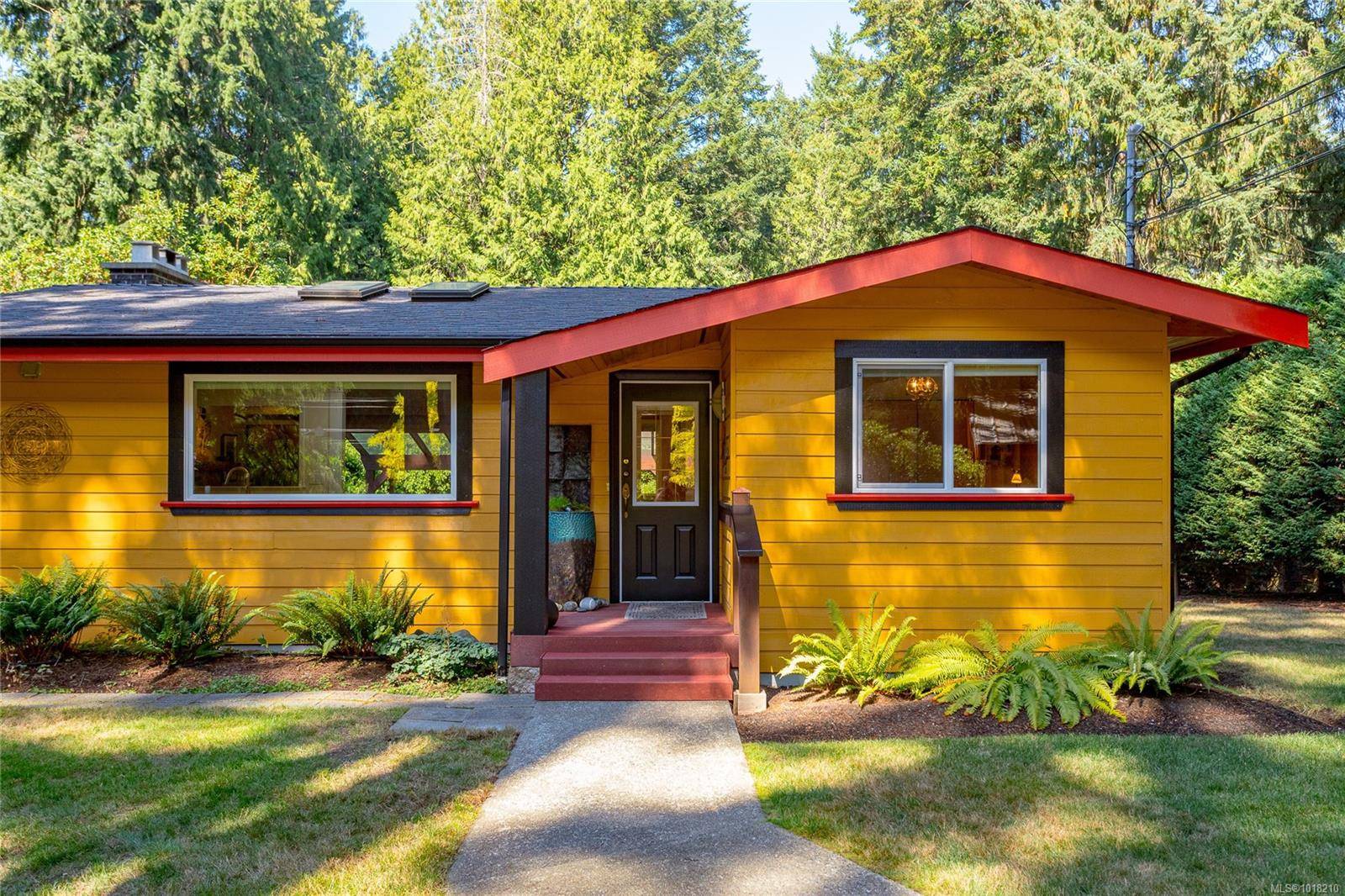 Cobble Hill, BC V8H 0G3,1215 Braithwaite Dr