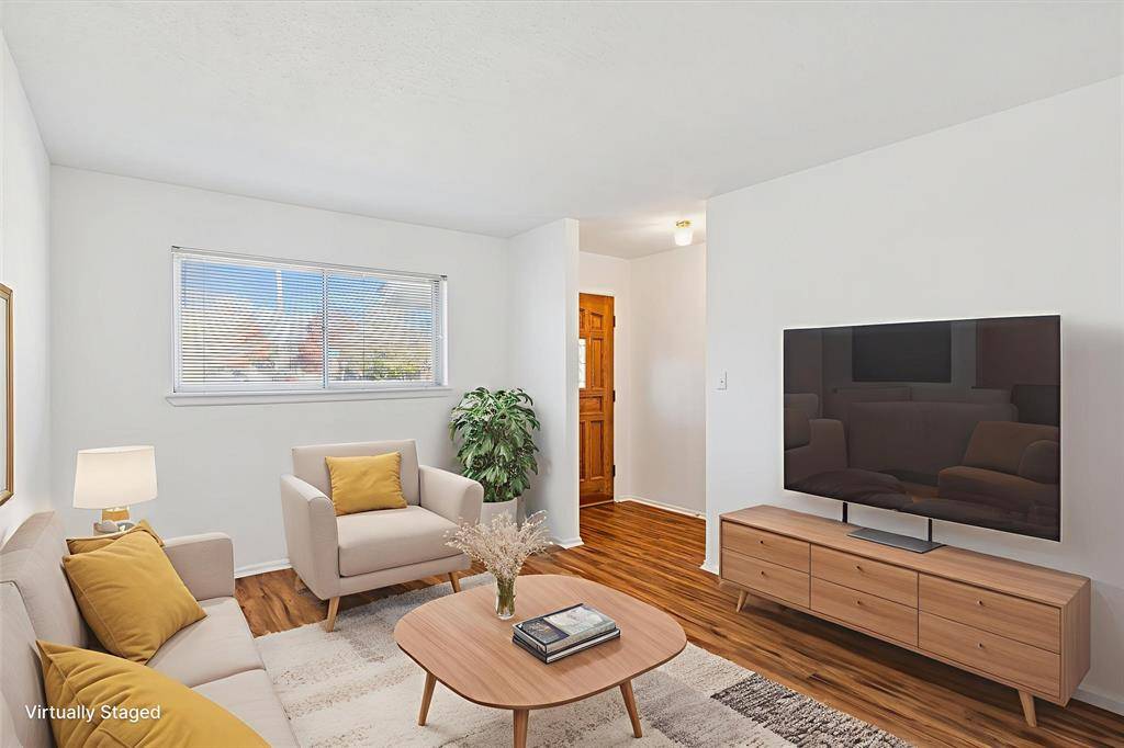 Hurst, TX 76053,108 Donald Drive