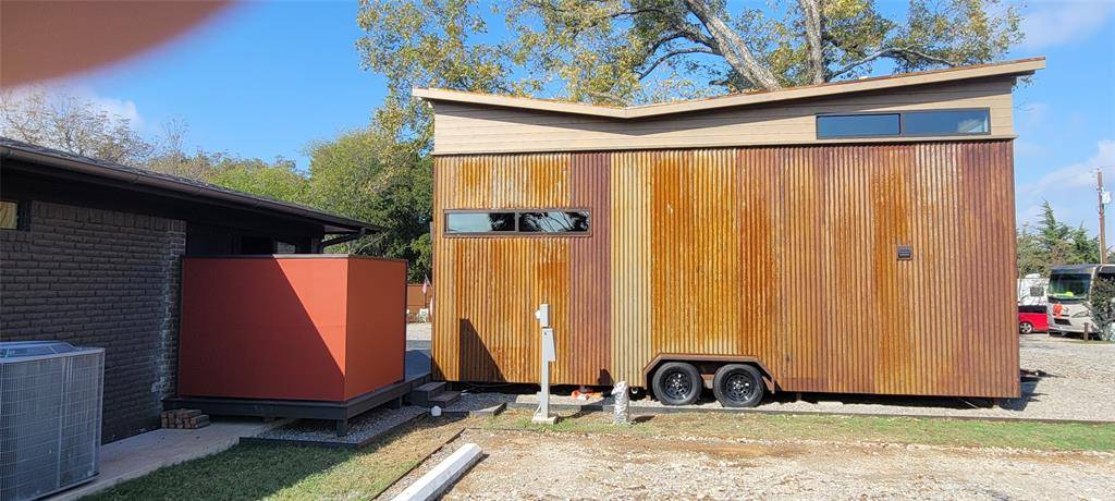 Princeton, TX 75407,6704 County Road 437 #120