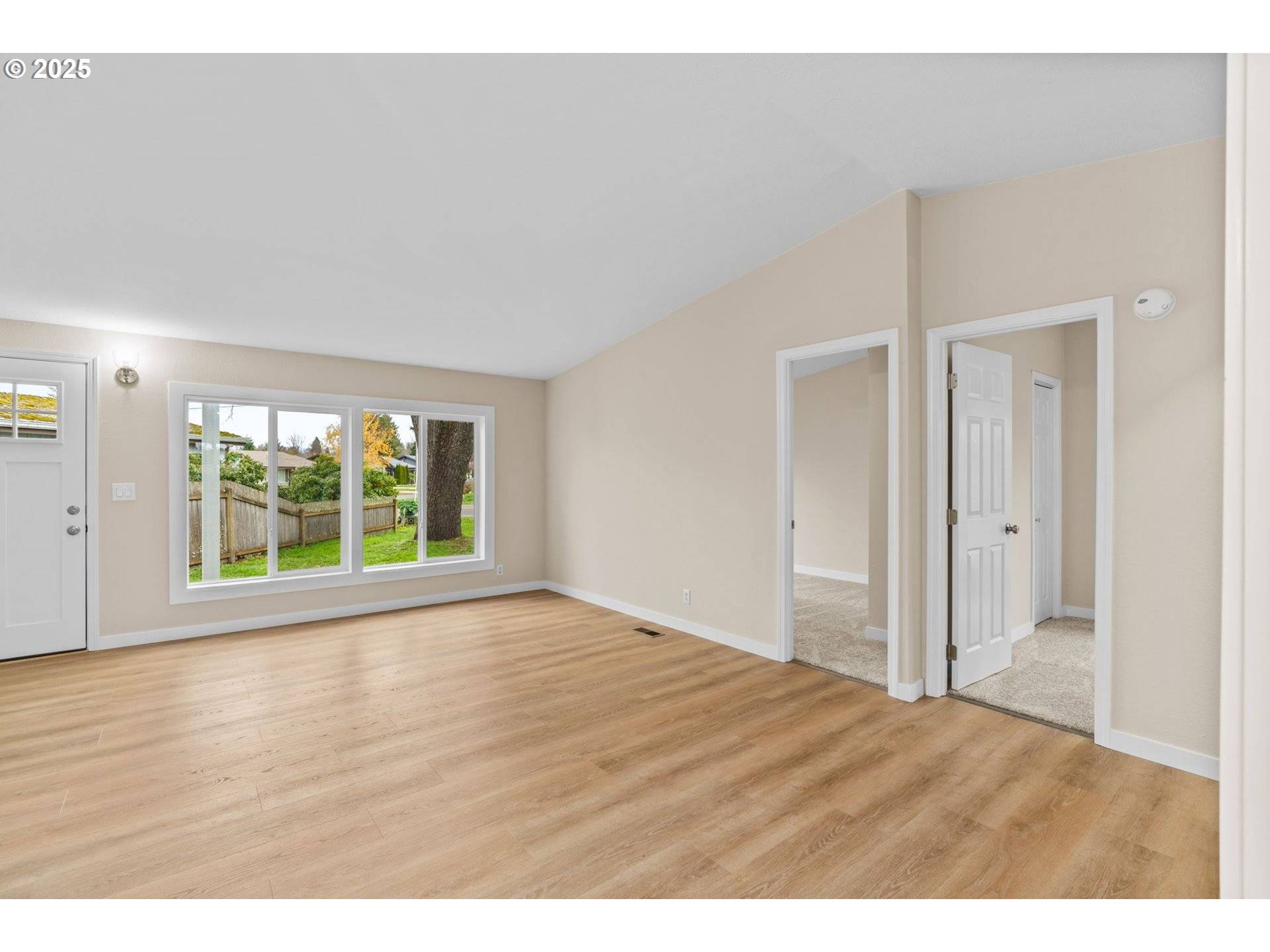 Eugene, OR 97404,1202 N PARK AVE