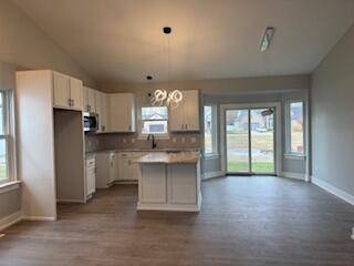 Dundee, MI 48131,295 White Owl Lane DR #235