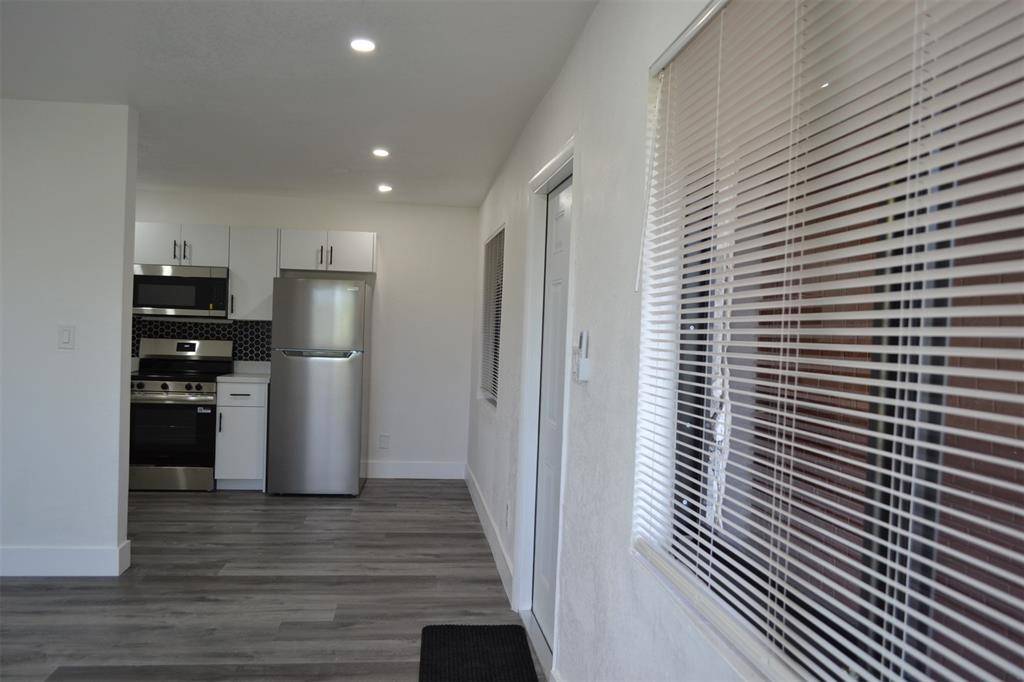 Pompano Beach, FL 33060,940 NW 8th Ave