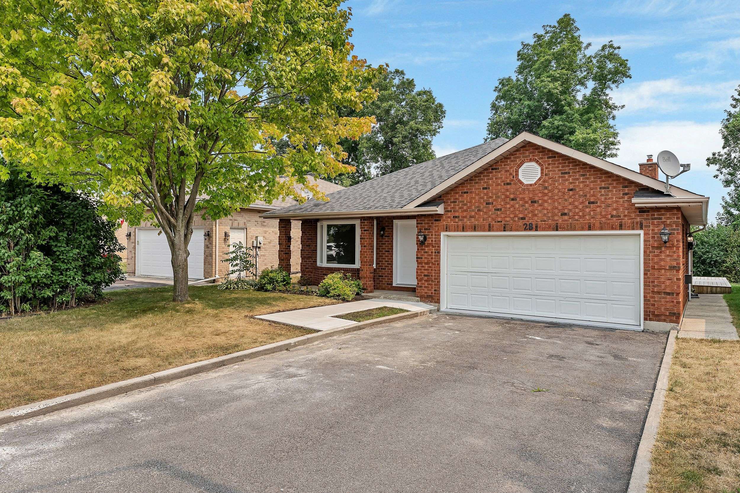 South Stormont, ON K0C 1P0,28 Barnhart DR