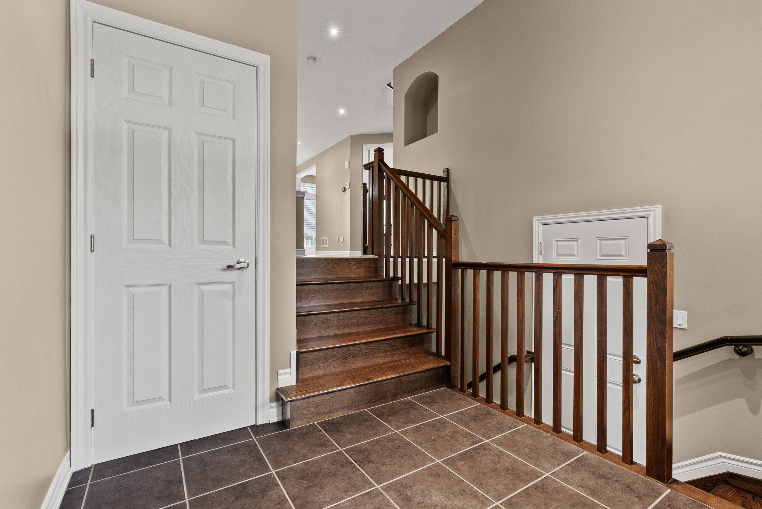 Stittsville - Munster - Richmond, ON K2S 0P8,326 Gallantry WAY