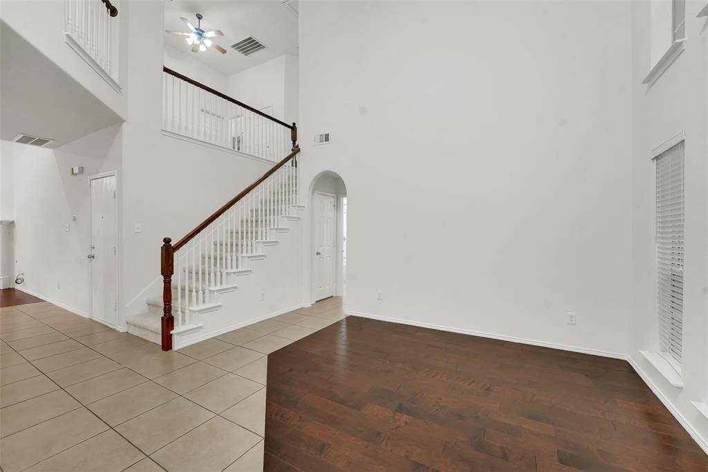 Mckinney, TX 75072,9120 Regal Oaks Drive