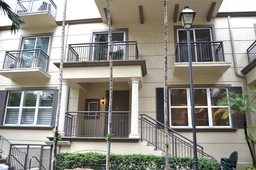 Wilton Manors, FL 33334,2617 NE 14th Ave #106