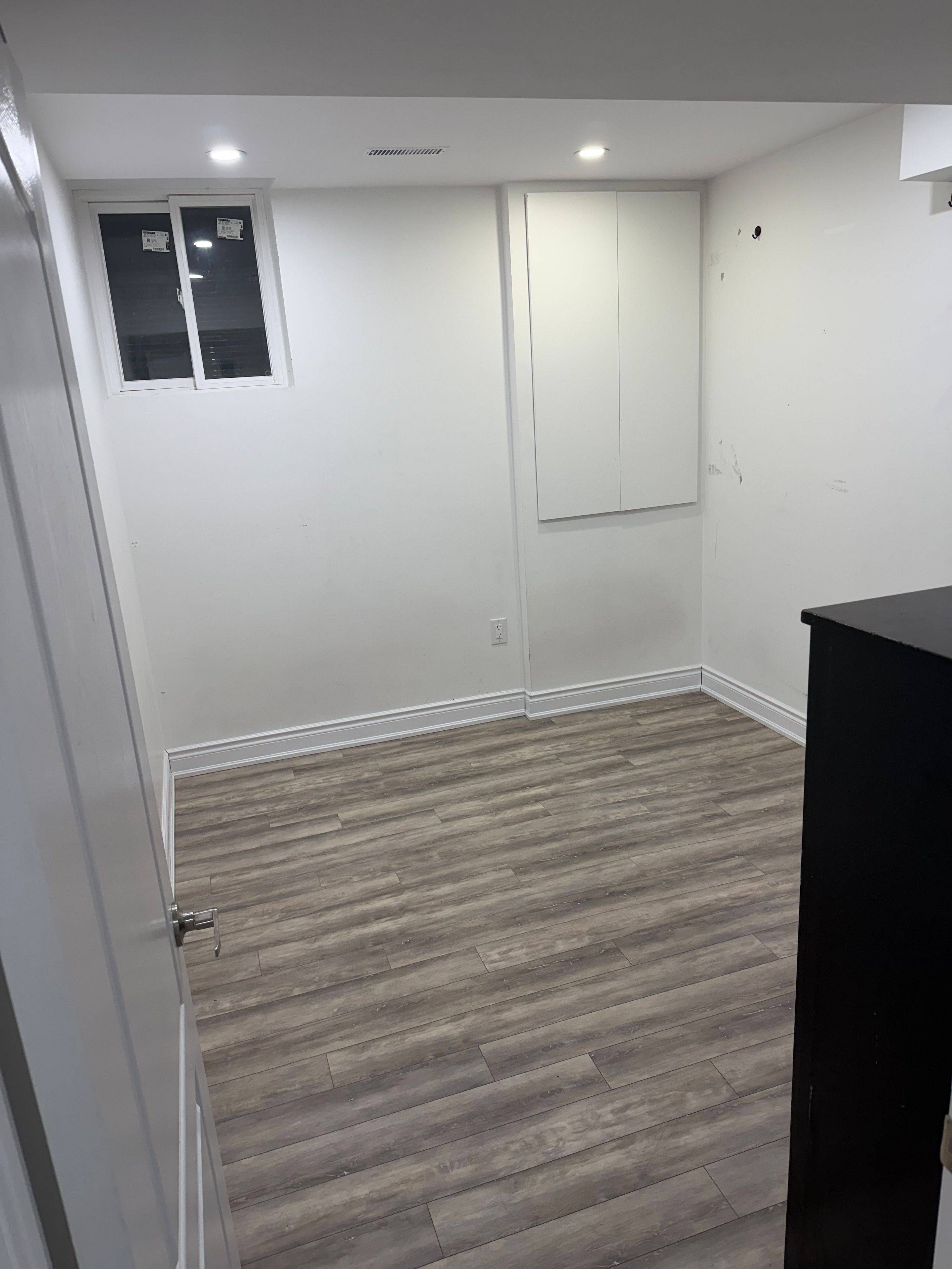 Brampton, ON L6Z 1G6,51 Sutter AVE #Basement