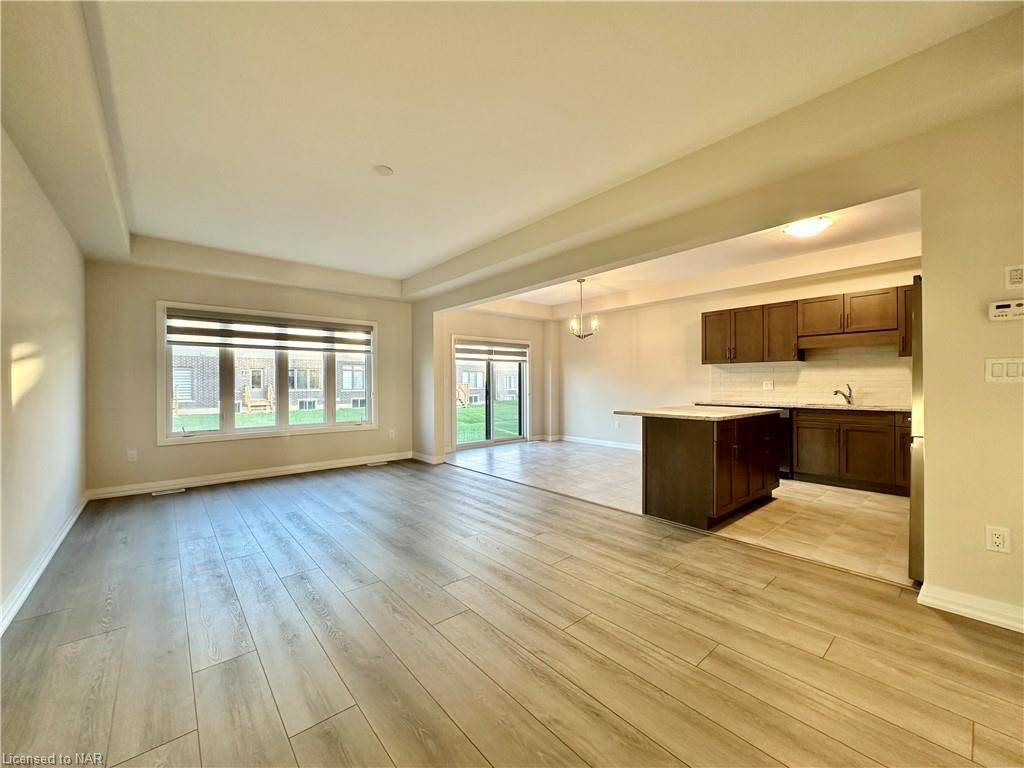 Pelham, ON L0S 1E1,47 Saffron WAY