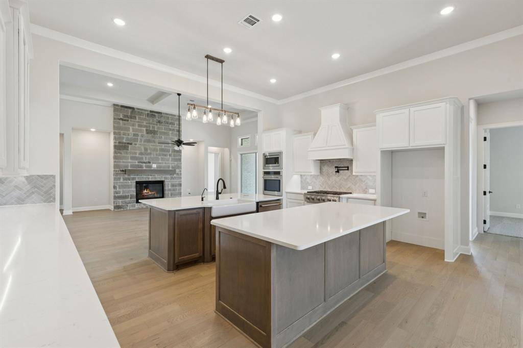 Waxahachie, TX 75165,113 Waterfall Way