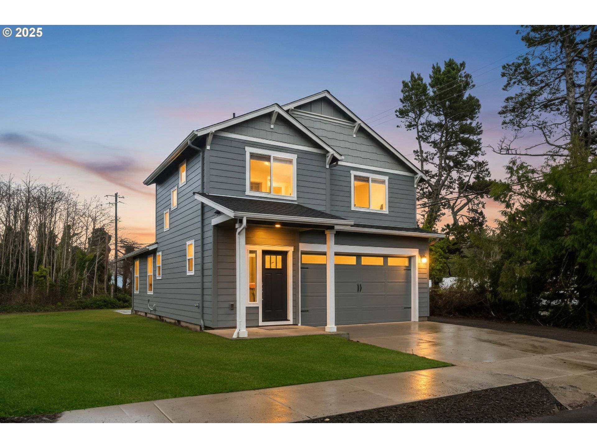 Depoe Bay, OR 97341,15 SW Johnson ST