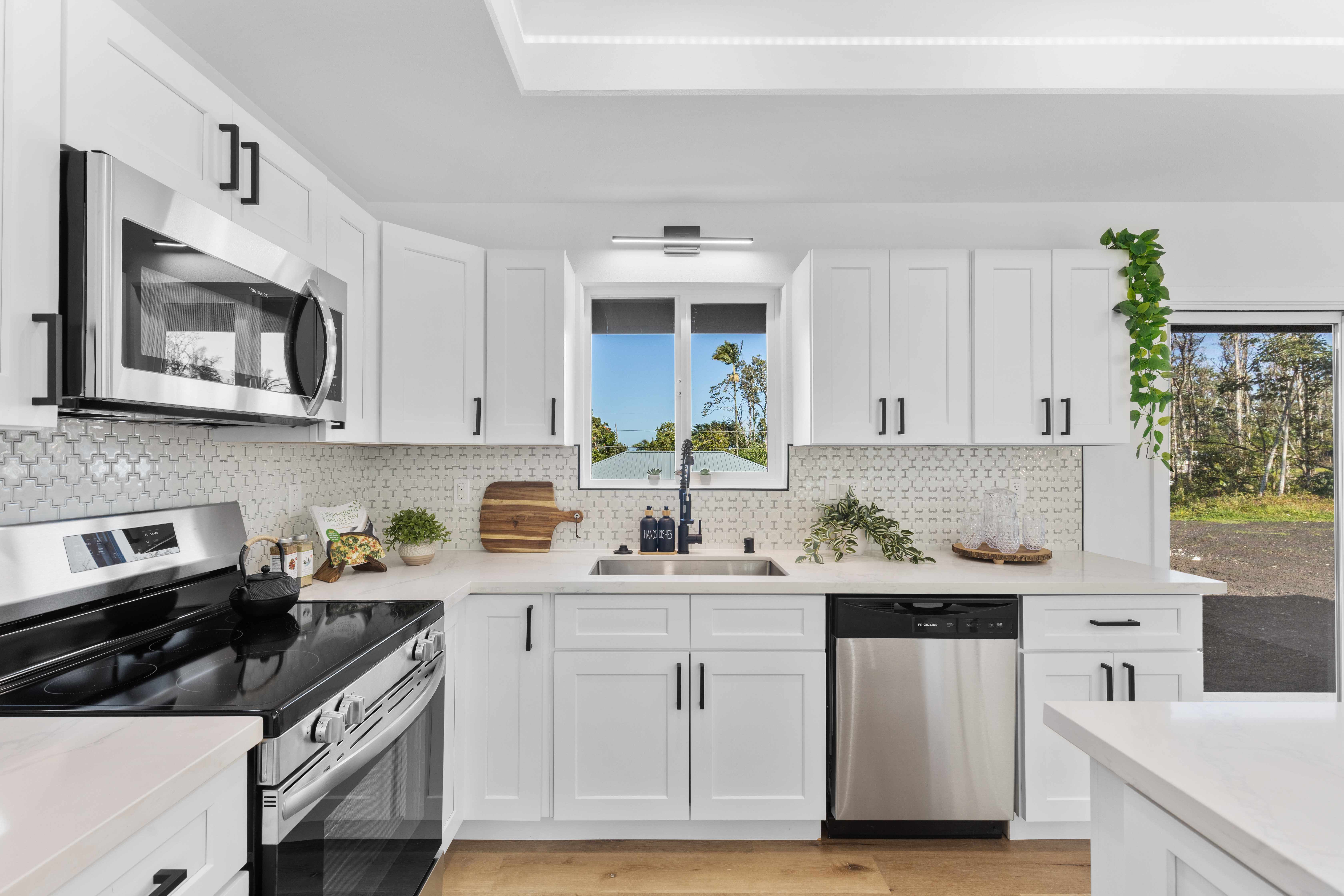 Pahoa, HI 96778,16-2137 BAMBOO DR