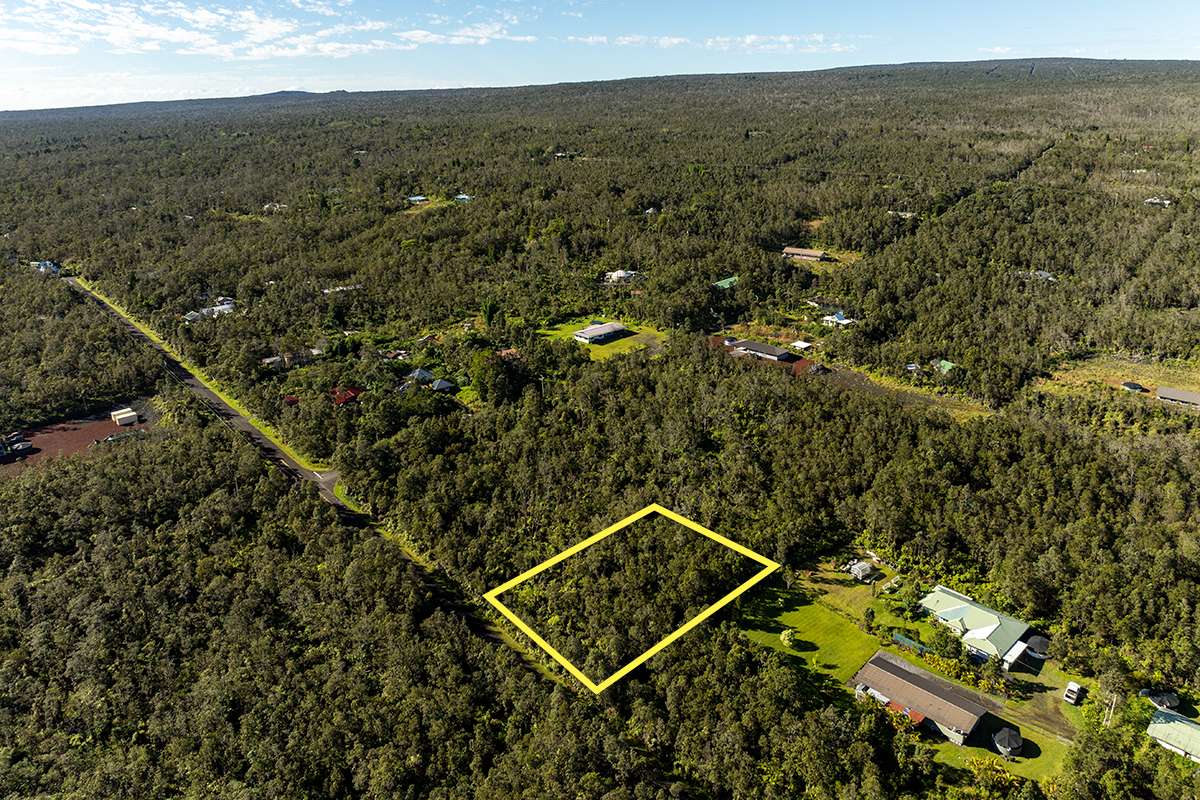 Volcano, HI 96785,11-3081 ALII KOA ST