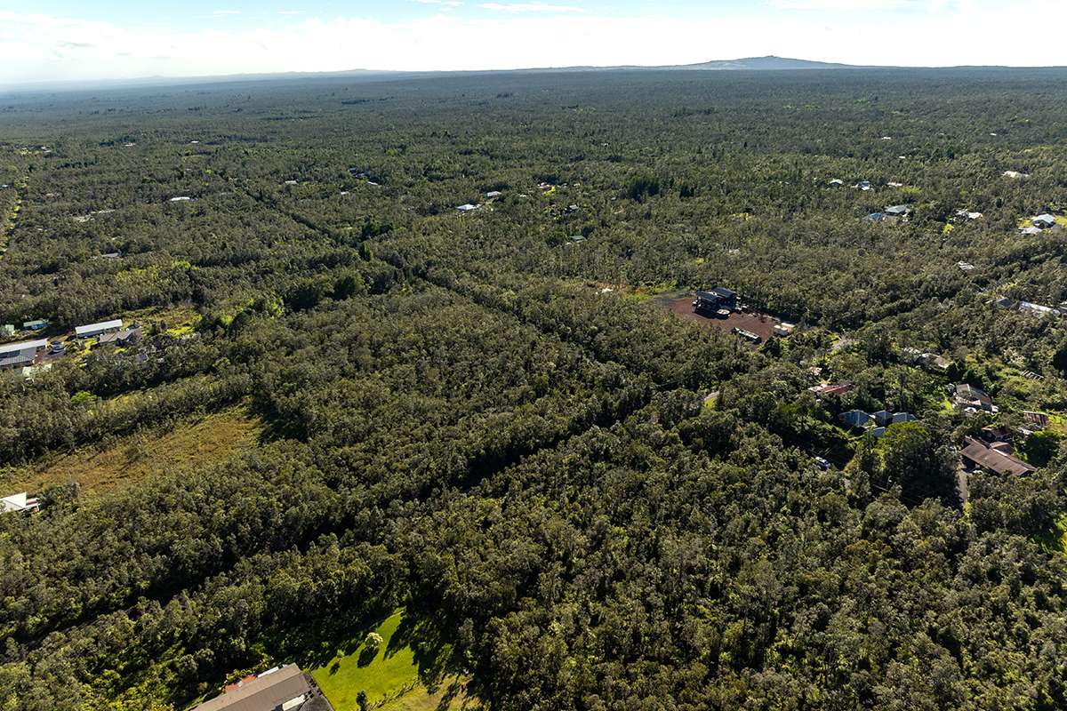 Volcano, HI 96785,11-3081 ALII KOA ST