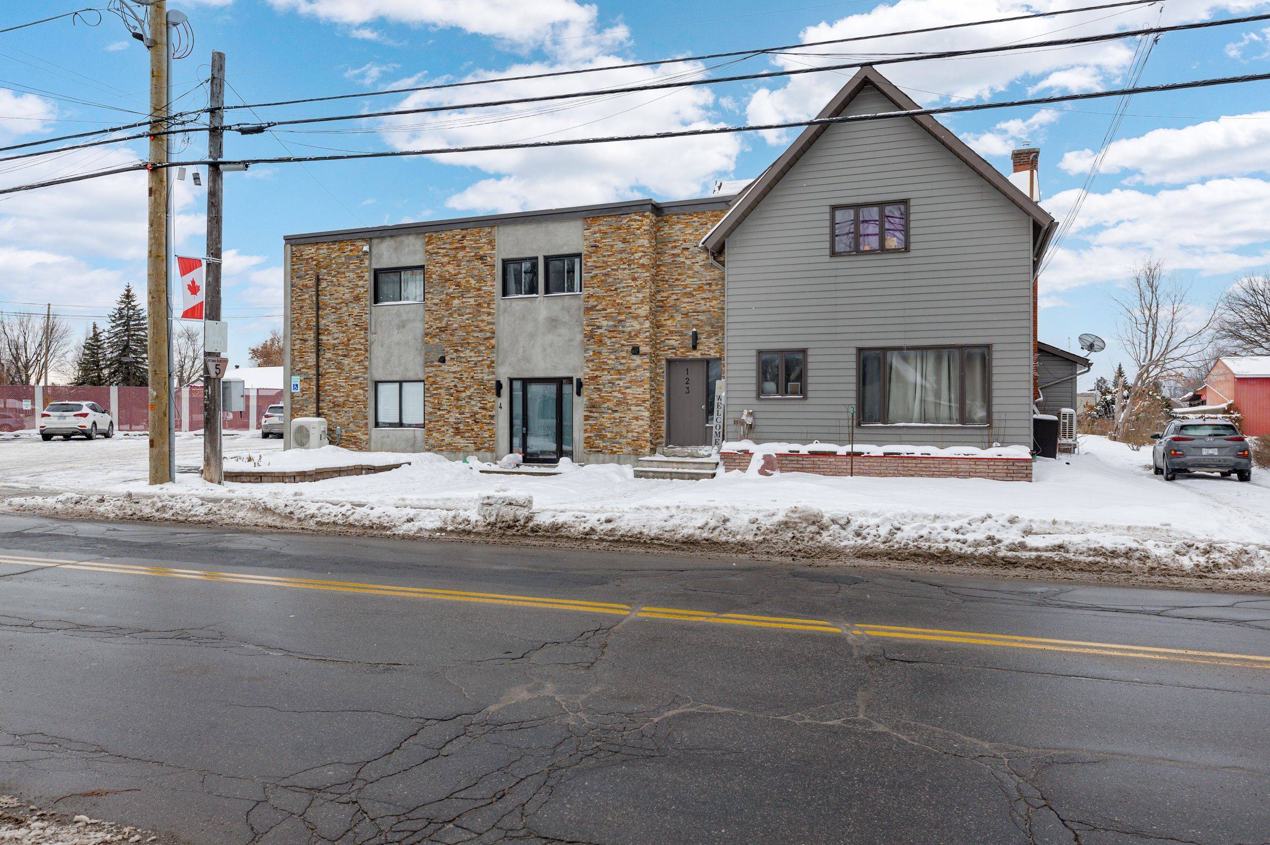 Manotick - Kars - Rideau Twp And Area, ON K0A 2T0,6610 Forth Line RD W #4