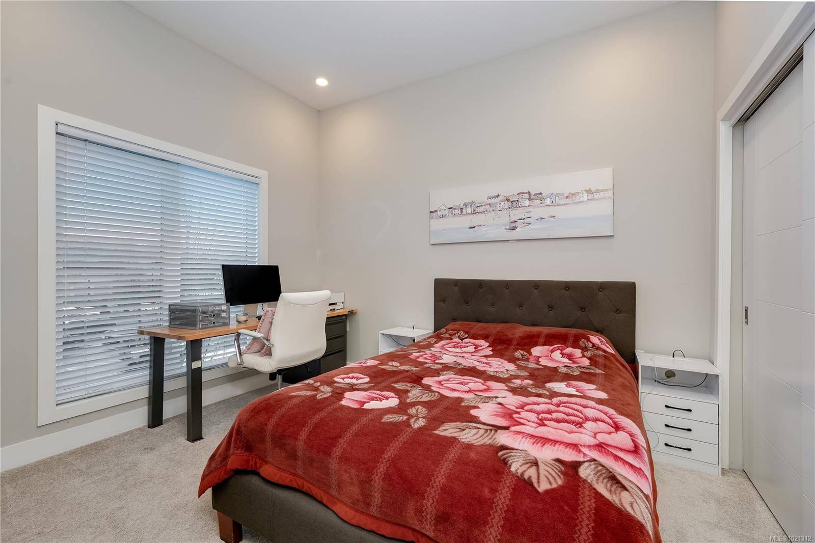 Saanich, BC V8Z 5K8,4355 Viewmont Ave #7