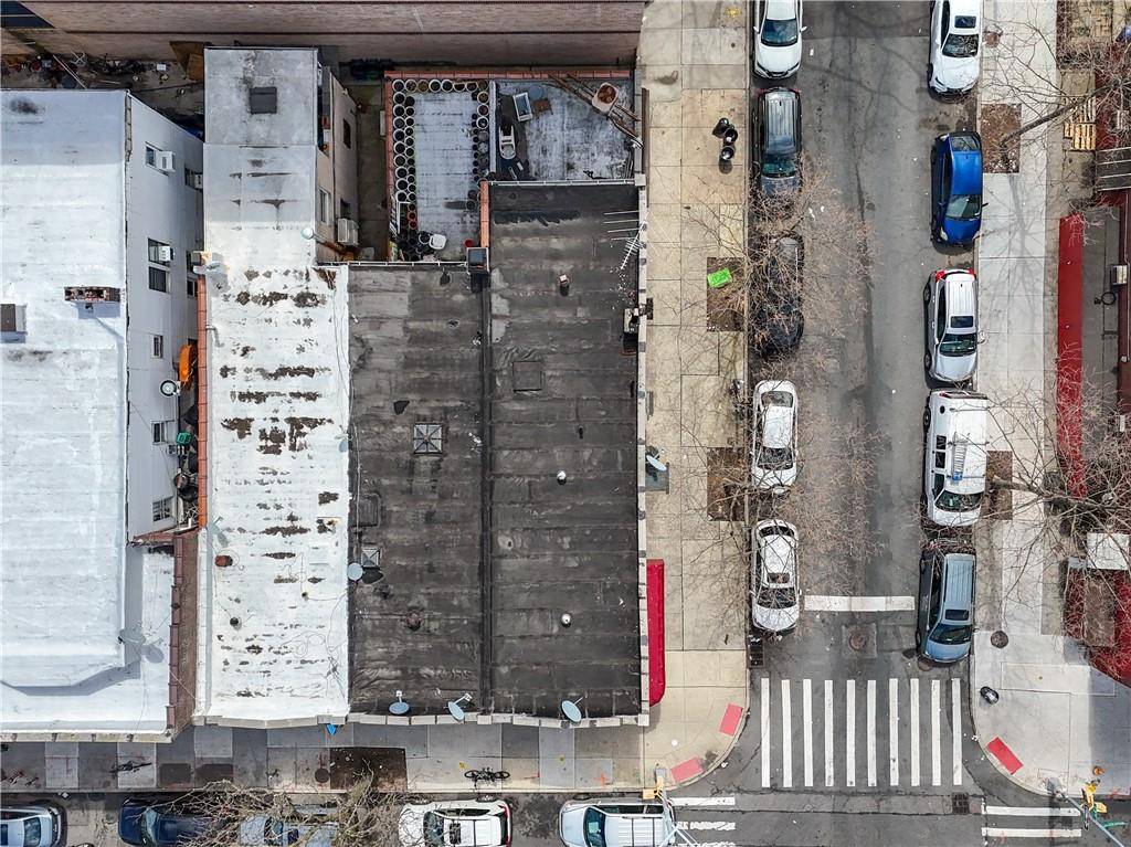 Brooklyn, NY 11218,302 Ditmas AVE