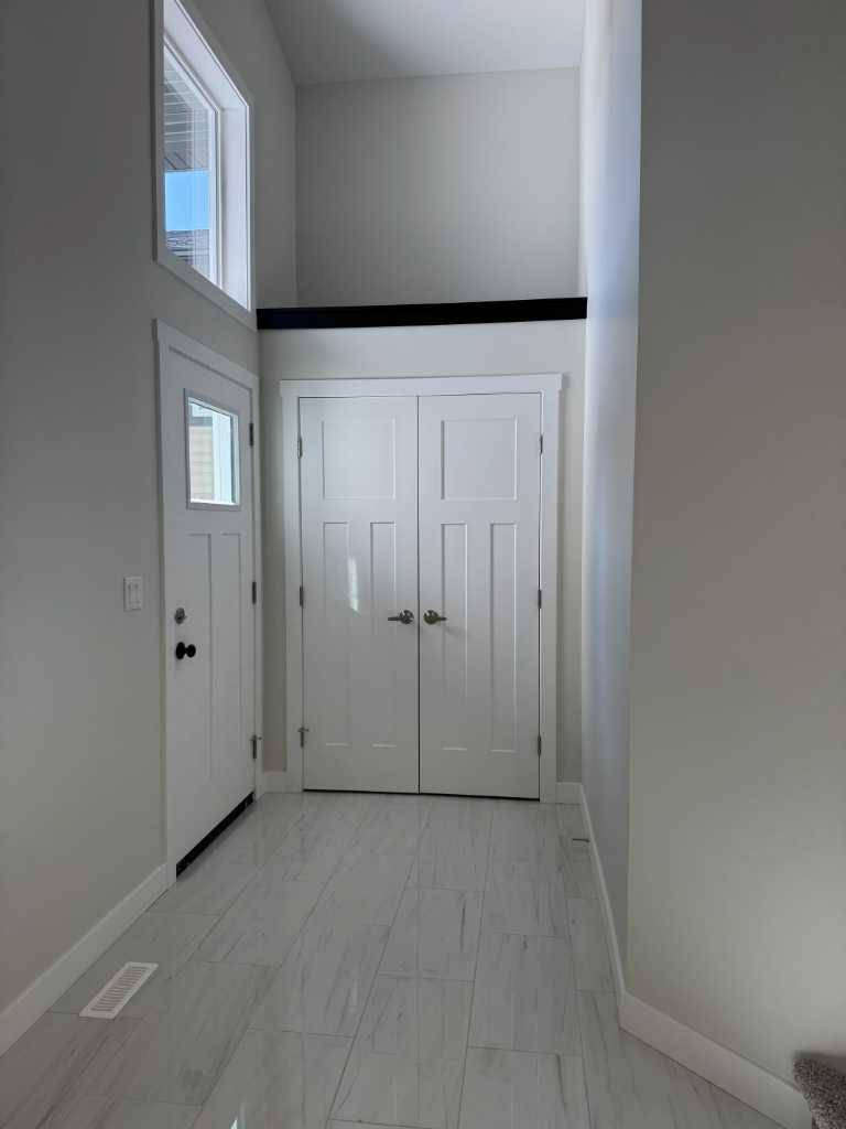 Blackfalds, AB T4M 0L7,21 Vermont Close