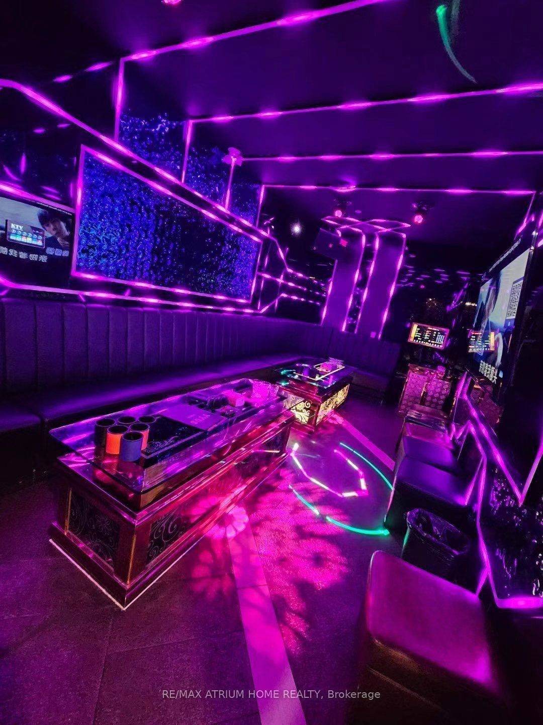 Toronto C15, ON M2H 3S3,3560 Victoria Park AVE #1-2