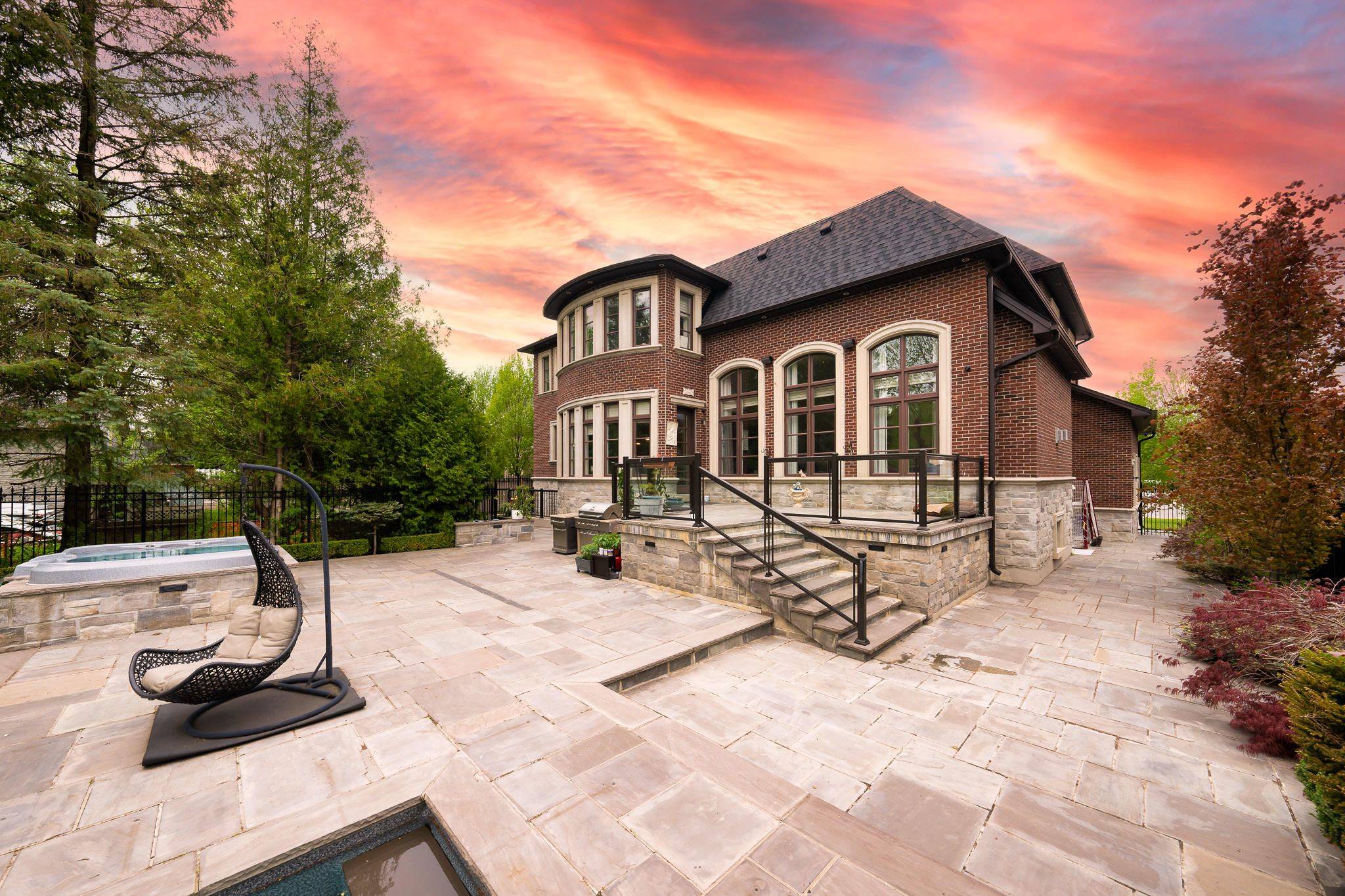 Richmond Hill, ON L4E 3A4,173 Lakeland CRES