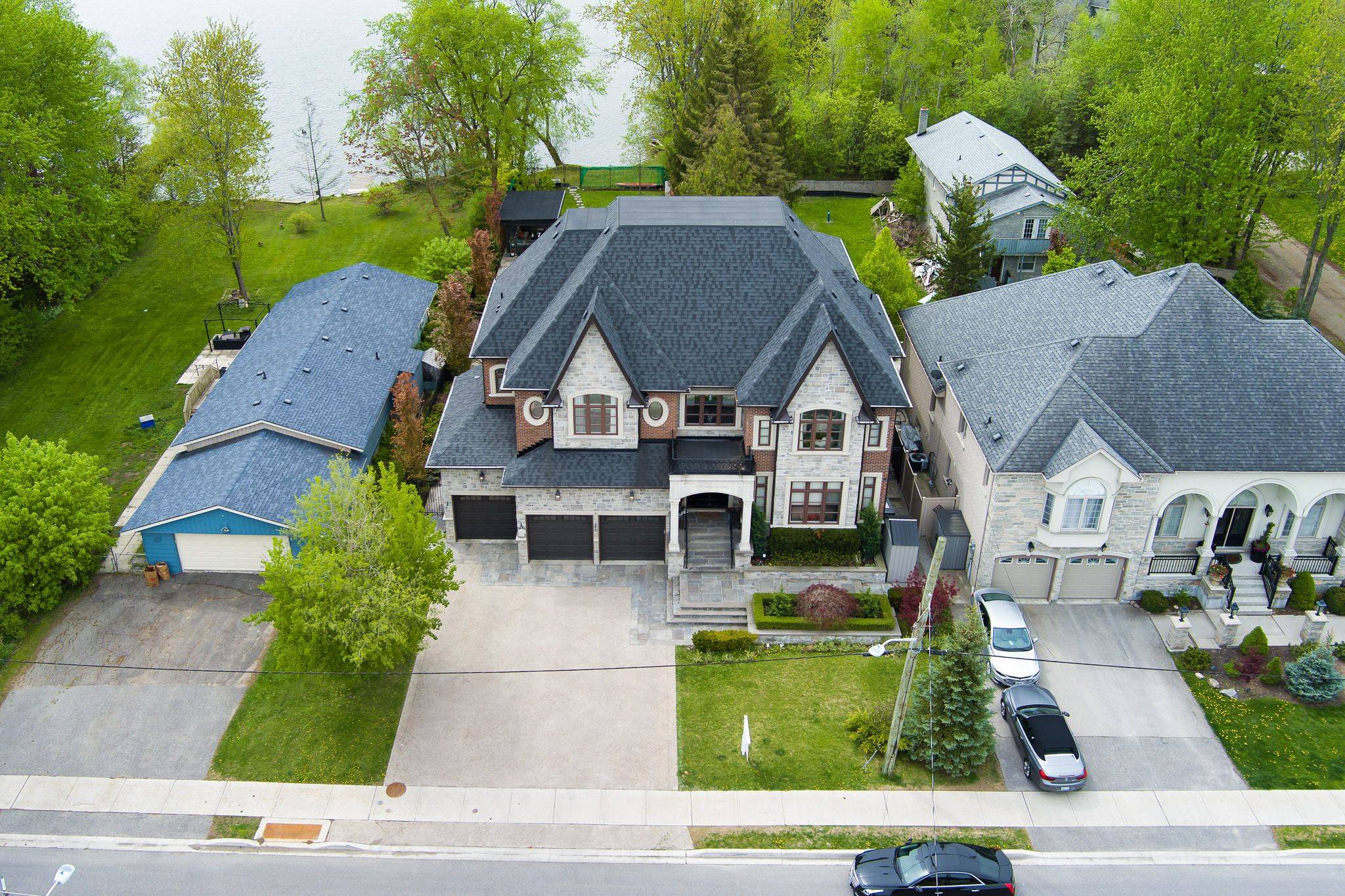 Richmond Hill, ON L4E 3A4,173 Lakeland CRES