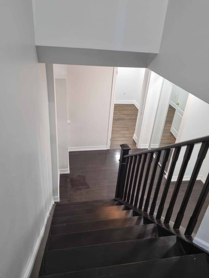 Milton, ON L9T 7C8,1268 Rolph BSMT TER