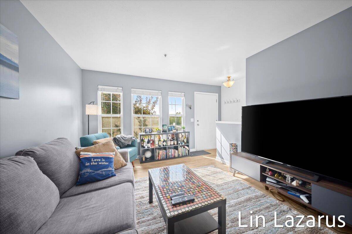 Wyoming, MI 49418,4868 Ausable River DR